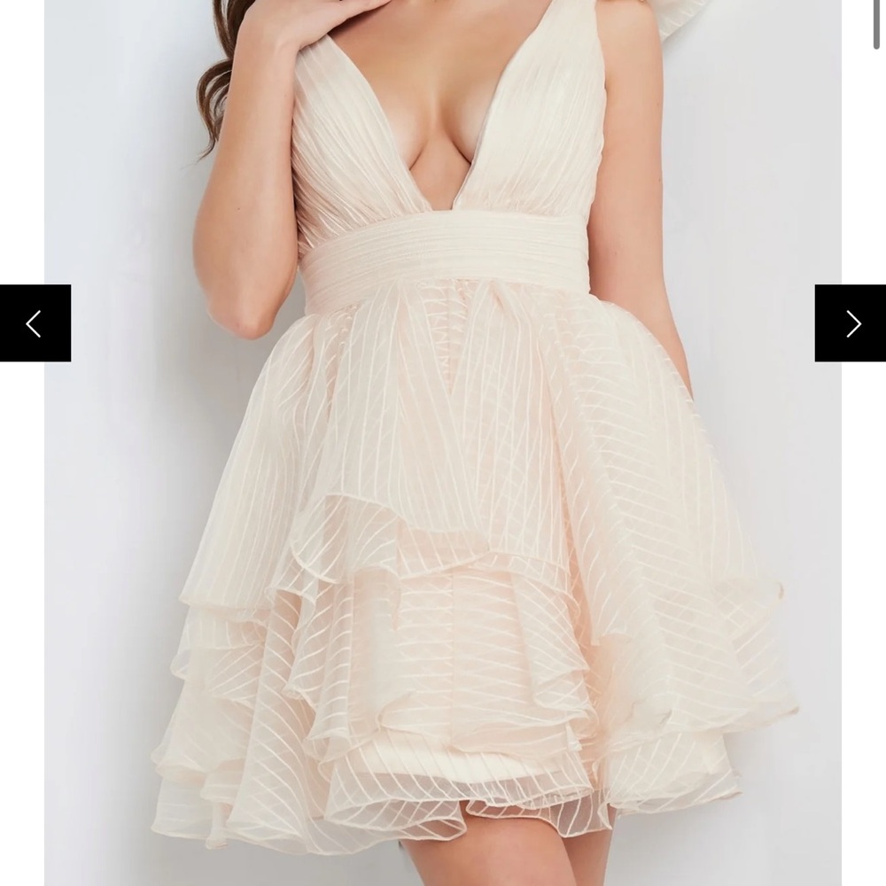 Jovani Rosette Blush V-Neck Women's Cocktail Dress - Picture 2 of 6